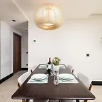 Luxe Duplex Penthouse Scenic Views Appartement Marbellac