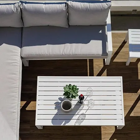 Luxe Duplex Penthouse Scenic Views Appartamento