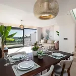 Luxe Duplex Penthouse Scenic Views Marbella