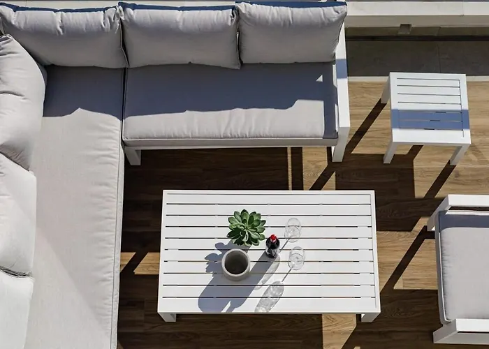 Luxe Duplex Penthouse Scenic Views Apartament