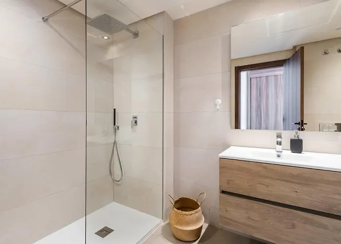 Luxe Duplex Penthouse Scenic Views * Marbella